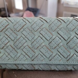 Patricia Nash trifold wallet